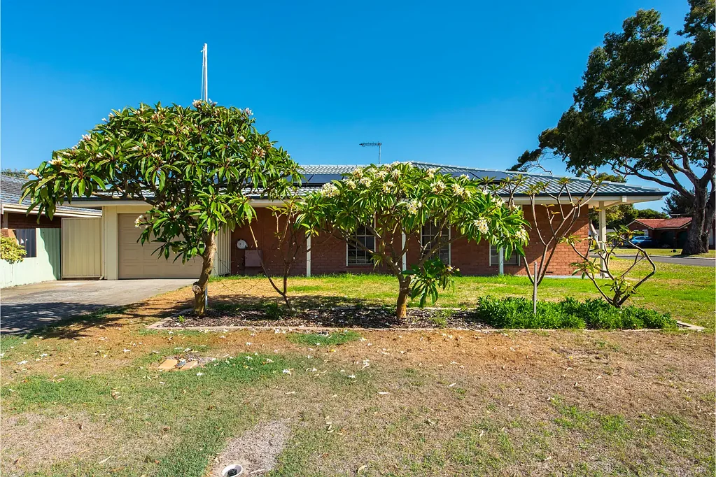 5 Grenada Place, Safety Bay, WA 6169