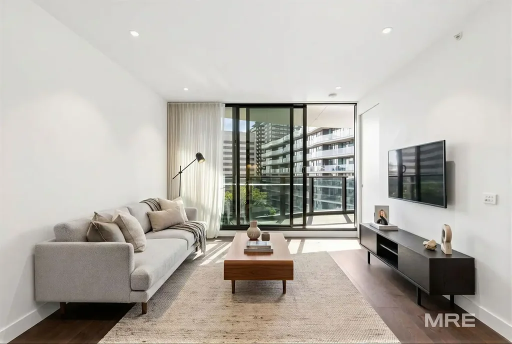 Sky-High Luxury with Spectacular City, Bay & Sunset Views