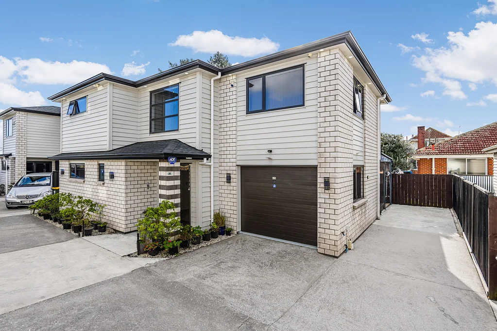 42D Marr Road, Manurewa, Manukau City, Auckland