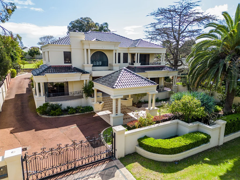 27 Macleod Road, Applecross, WA 6153