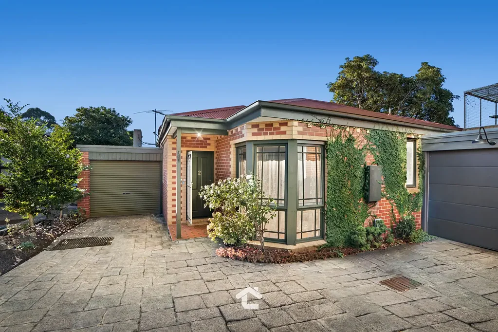 Ringwood North 2 Bedroom Low-Maintenance Living with Timeless Character