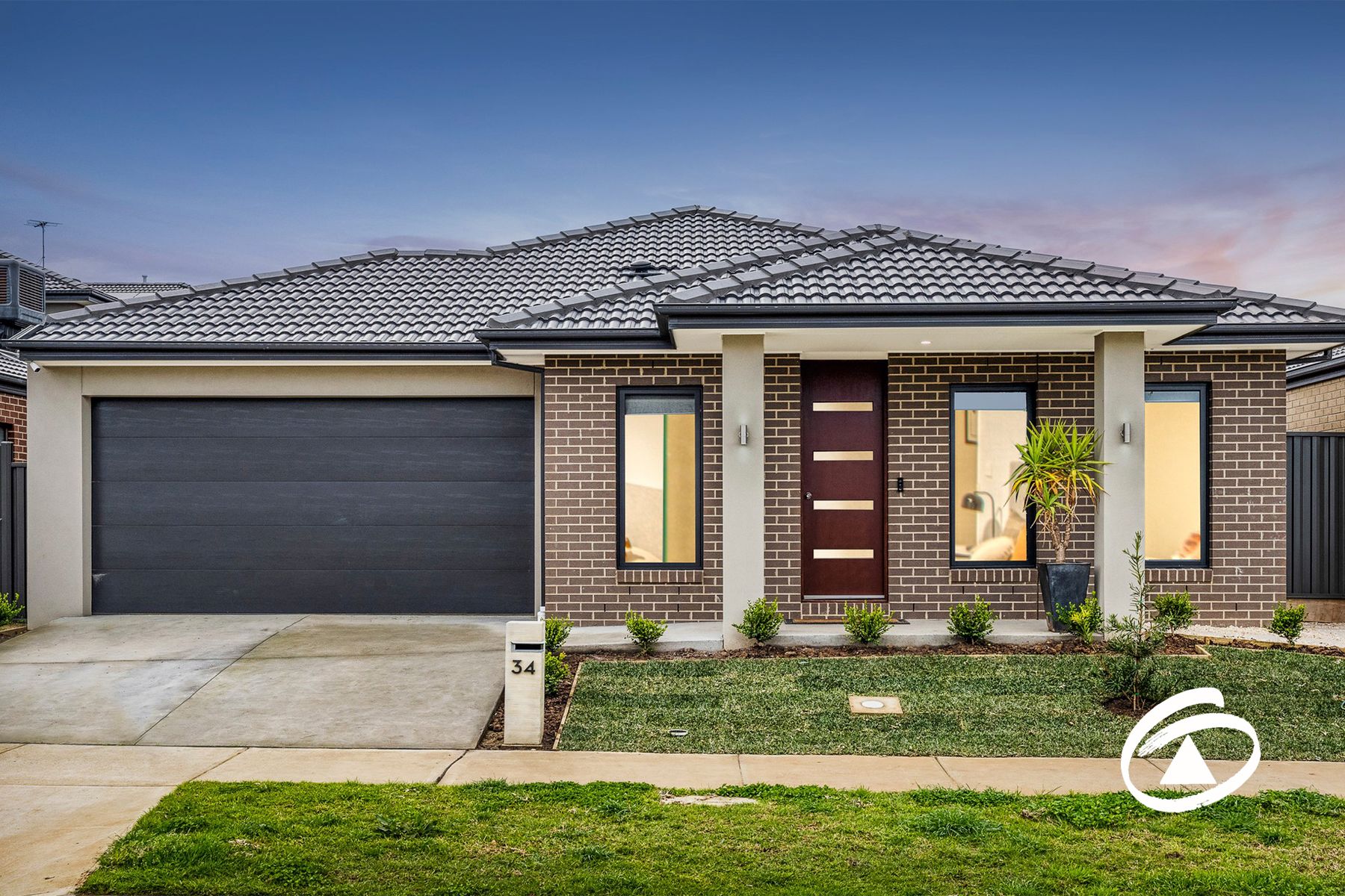 34 MARLBOROUGH RD, BERWICK VIC 3806, 0 rūma, 0 rūma horoi, House