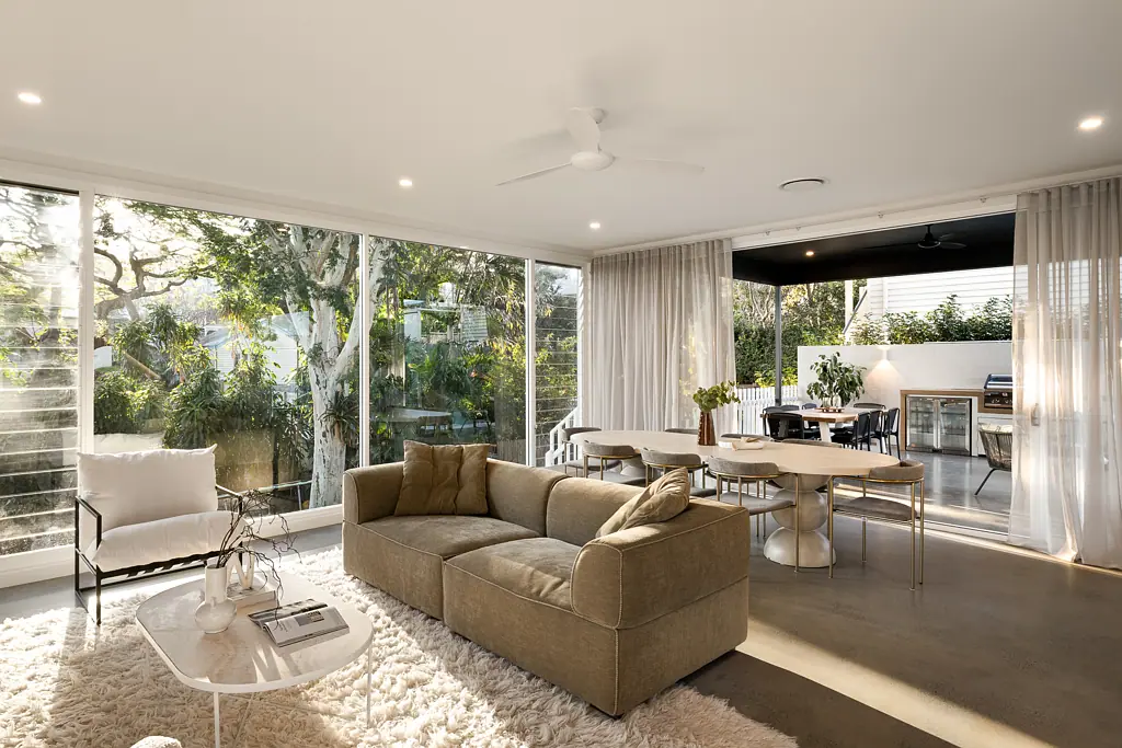 6 Robe Street, Newmarket, QLD 4051
