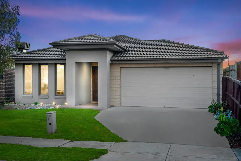 29 Solitude Crescent, Point Cook, VIC 3030