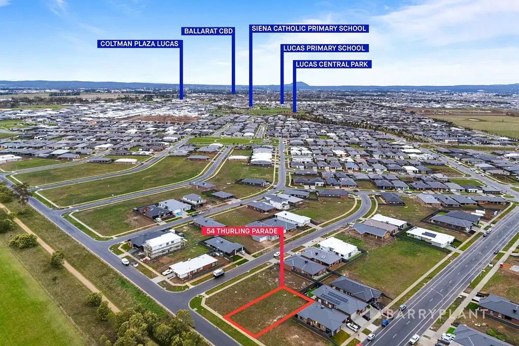 54 Thurling Parade, Lucas, VIC 3350