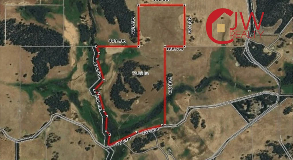 Chapman Hill  Seize the Opportunity: Spectacular 176-Acre Property in Jallbarragup!