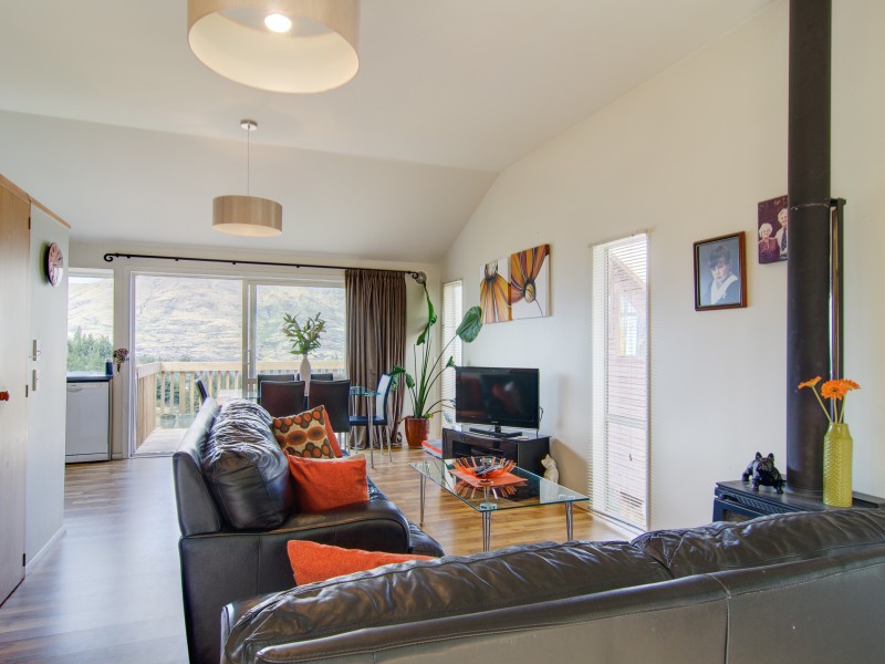 2b Bird Place, Fernhill/Sunshine Bay, Queenstown Lakes, 3 rūma, 1 rūma horoi