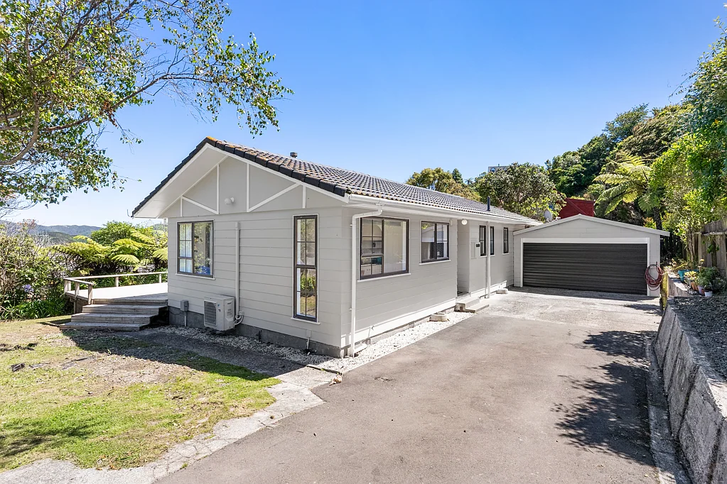 49 Montgomery Avenue, Karori, Wellington