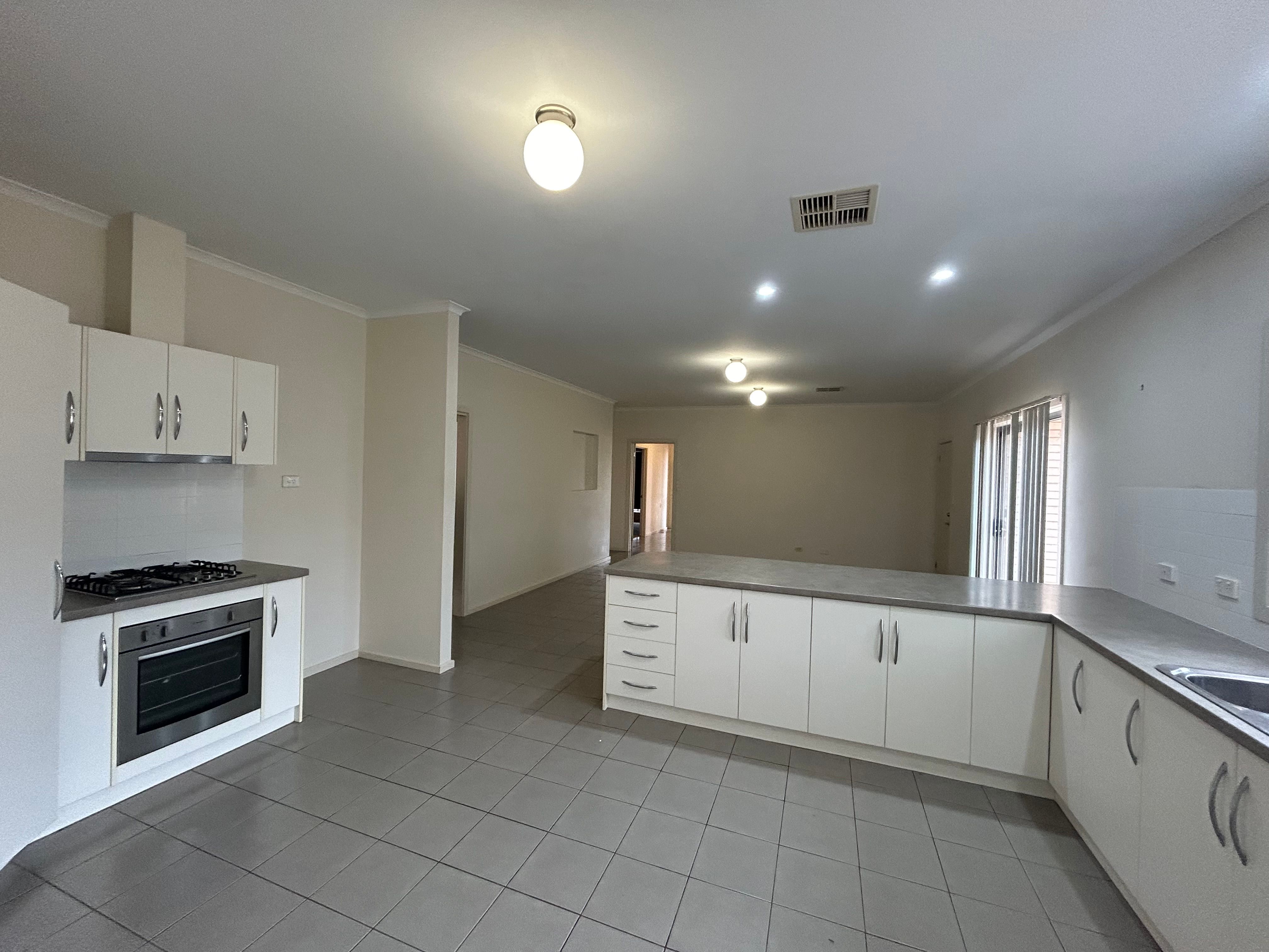 27 TUMMEL CIR, WHYALLA JENKINS SA 5609, 0 rūma, 0 rūma horoi, House