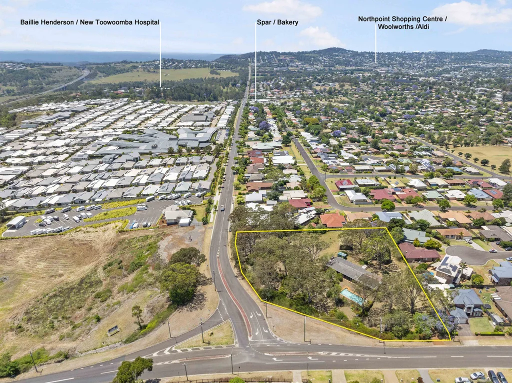 232-242 Greenwattle Street, Wilsonton Heights, QLD 4350