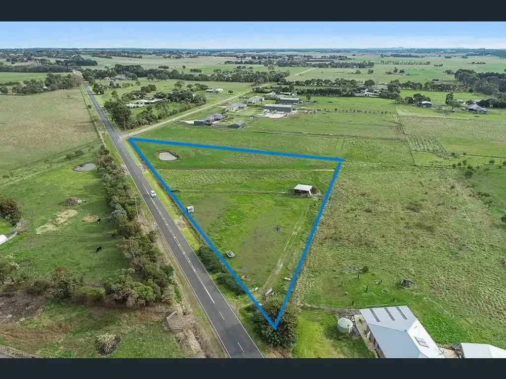 Elliminyt CITY LIVING, COUNTRY STYLE - 3 Acres (1.2178ha) Lifestyle Block