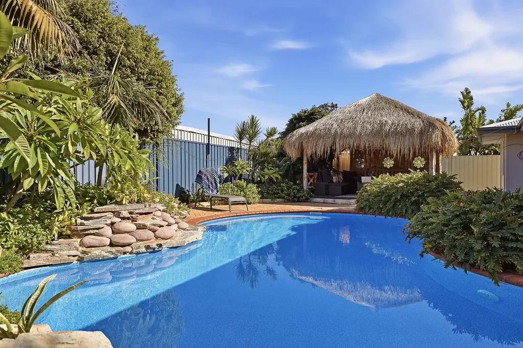 Meadow Springs 4Habitaciones Resort-Style Living with Character, Space & a Stunning Poolside Setting