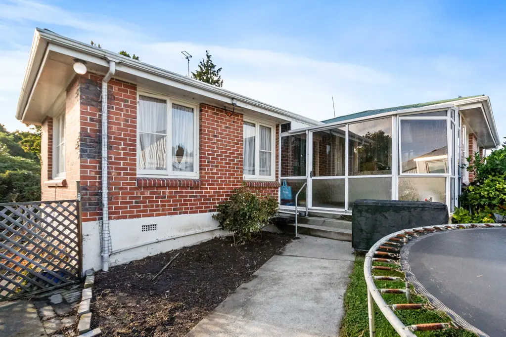 Parkside 3房  A Rare Opportunity