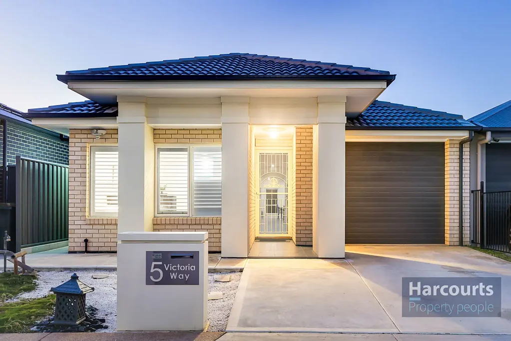 5 Victoria Way, Mansfield Park, SA 5012