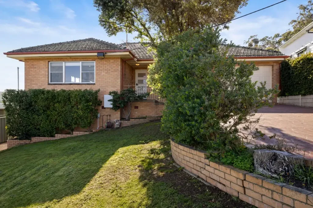 Stunning Elevated Views - East Albury