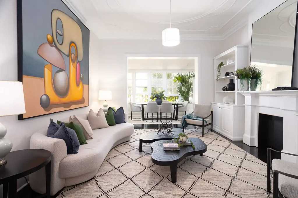 1/4 Holdsworth Avenue, Elizabeth Bay, NSW 2011