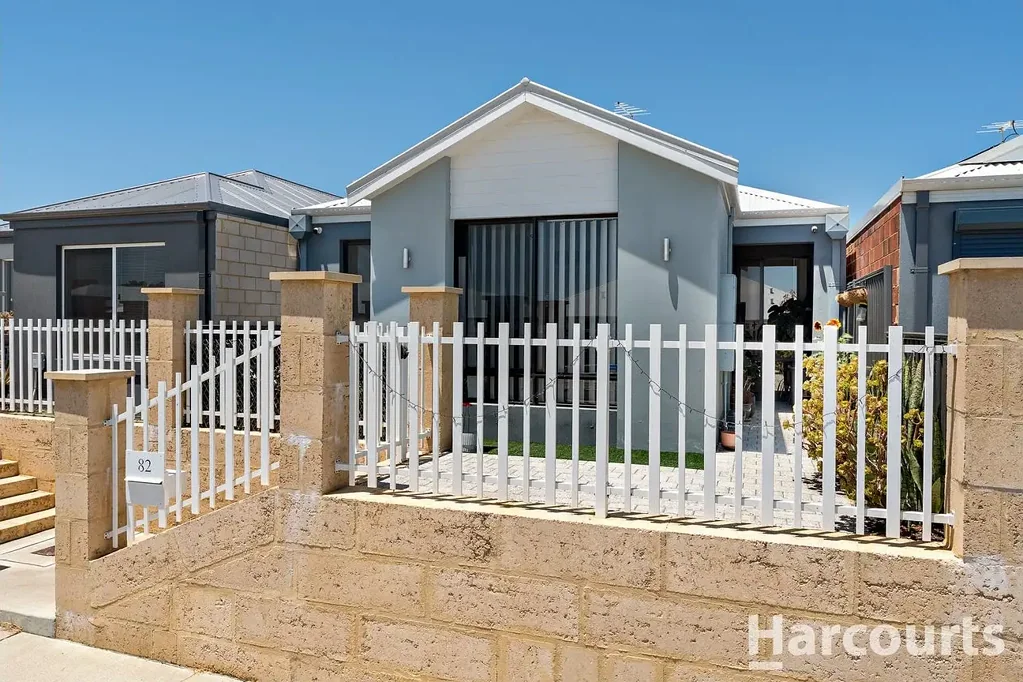 Smart Living in Lakelands