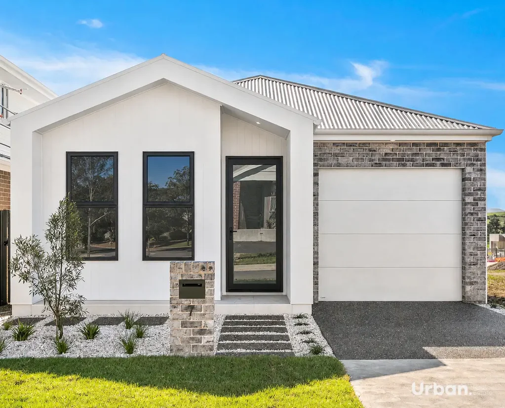 Calderwood 3Phòng ngủ Stylish Brand New Single Level Home Offering Modern Comfort & Convenience