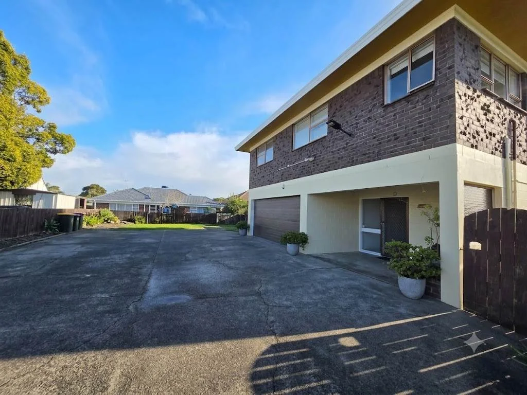 Spacious 5-Bedroom Home in Quiet Cul-de-Sac