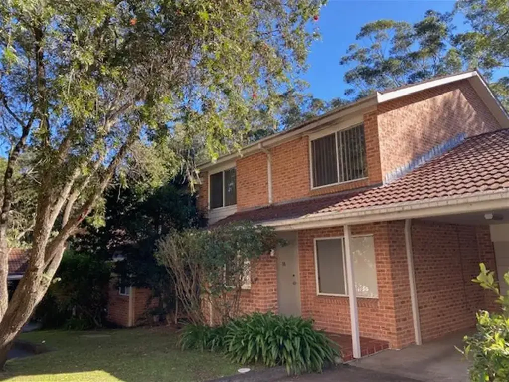Cherrybrook - spacious townhouse
