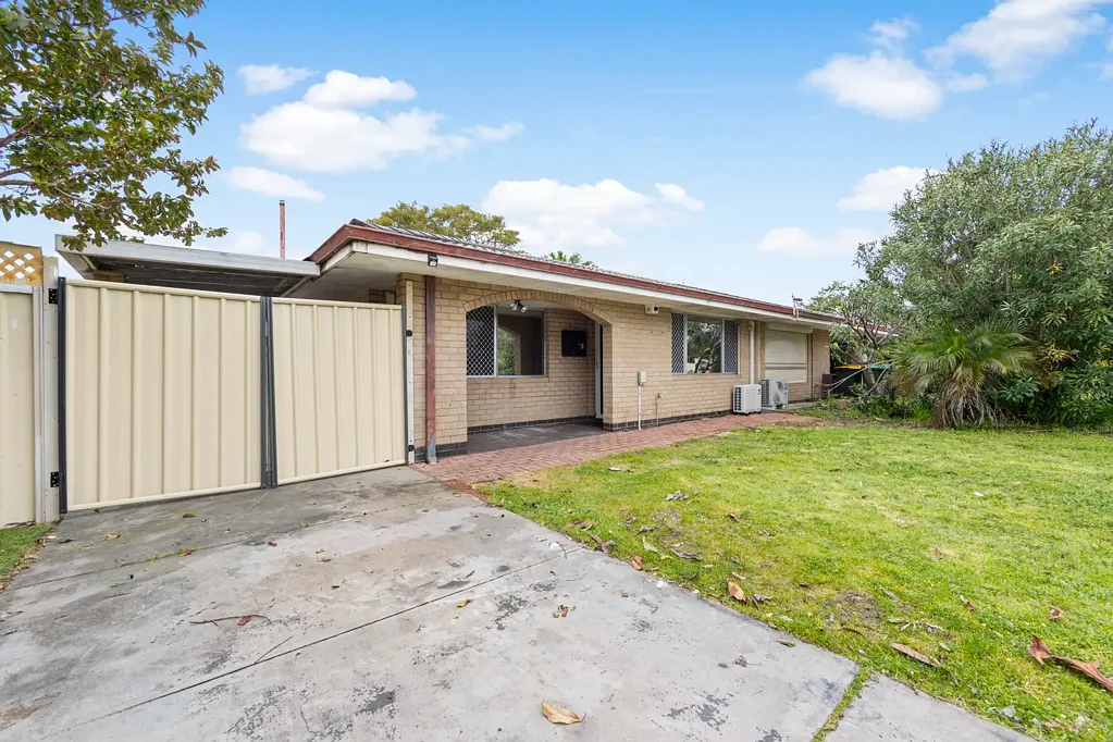 Conveniently located 2-bedroom, 1-bathroom home!