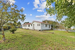 83 River Road, Masterton