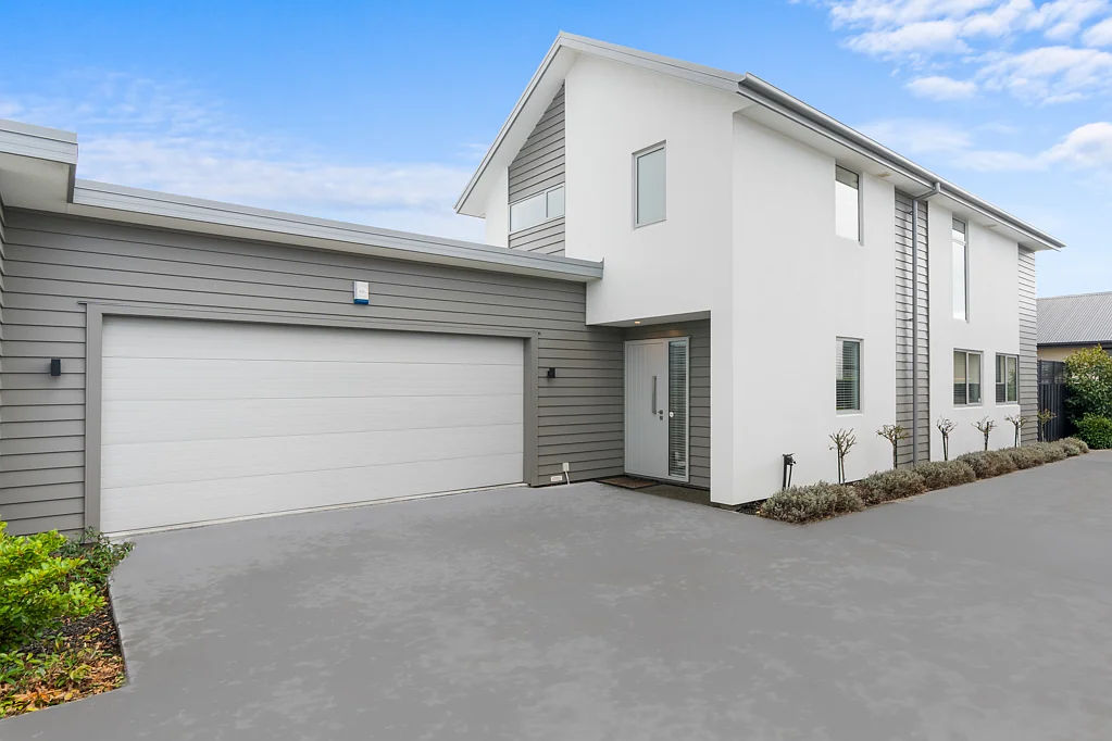 Christchurch Central 3房  Stylish City Living with Double Garage!