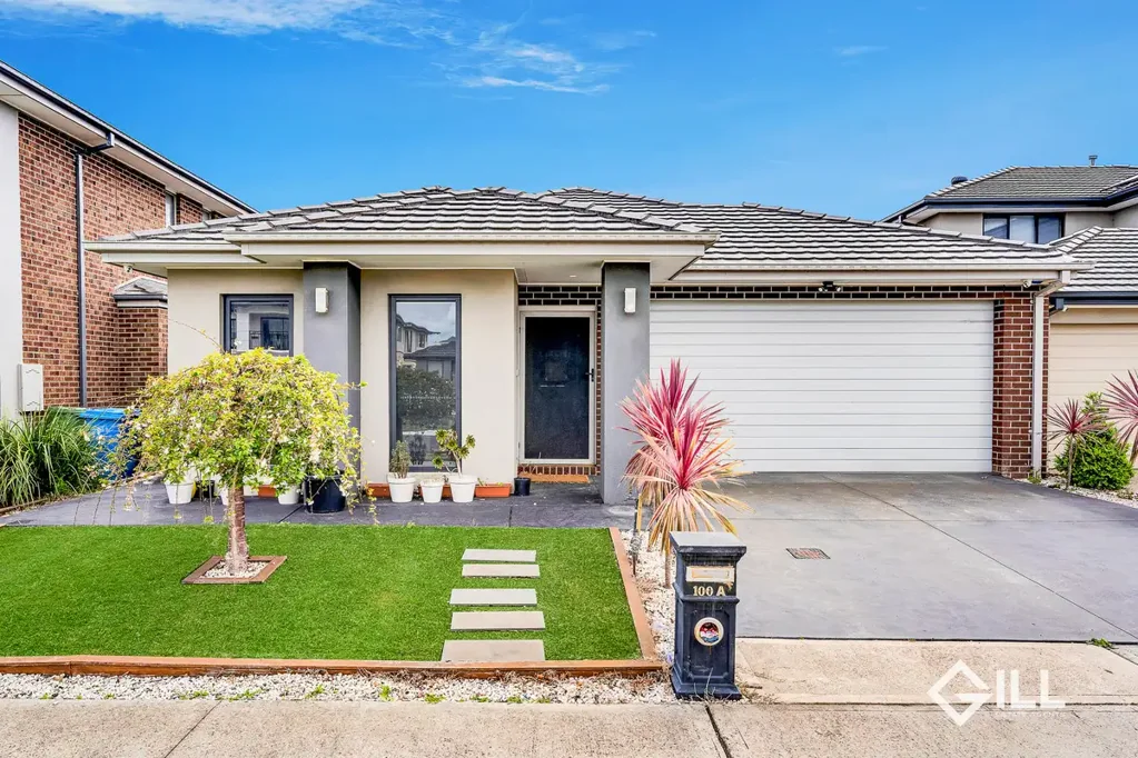 For Rent: Spacious 4-Bedroom Family Home in Prime Berwick Location