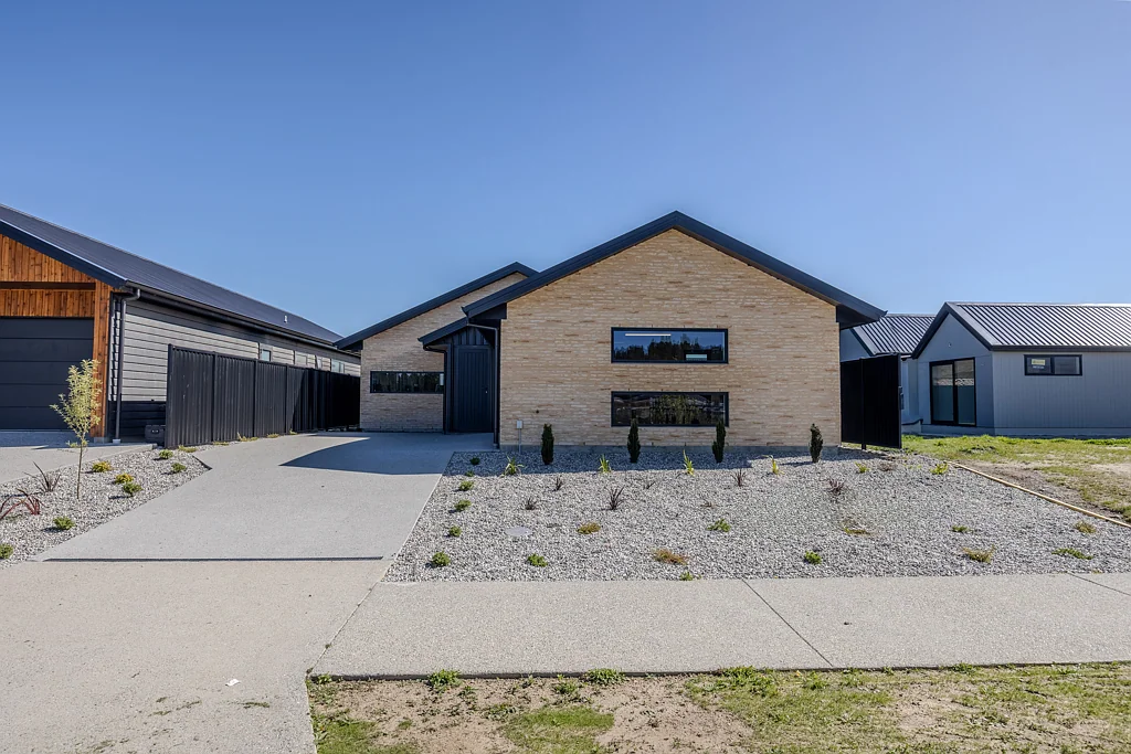 Lake Hawea 3બેડરૂમ Strong Return in Longview