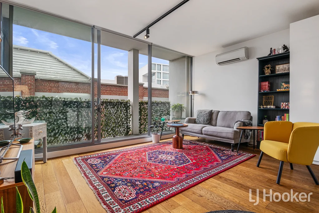 208/12 Trenerry Crescent, Abbotsford, VIC 3067