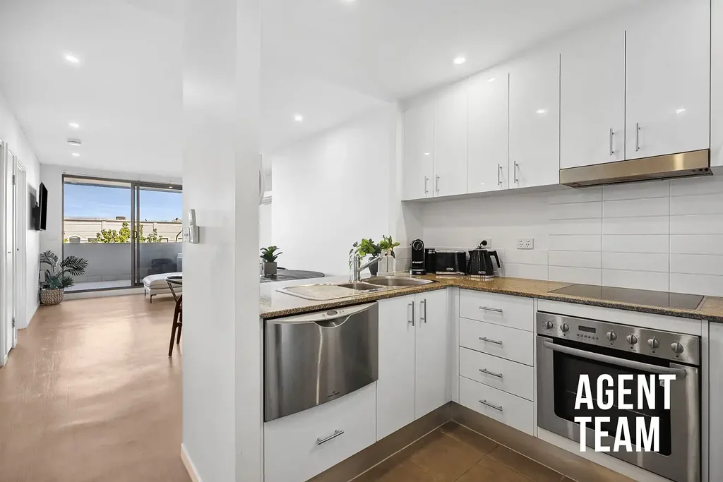 Gungahlin 1Zimmer Ultimate Convenience in the Heart of Gungahlin