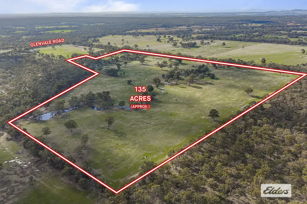 Deep Lead A Rare Rural Lifestyle Opportunity on the Edge of Town
