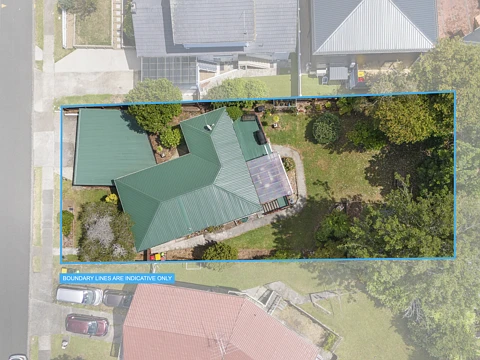 Pakuranga Heights 3房  Kiwi Dream Home On 688m2! Present All Offers!