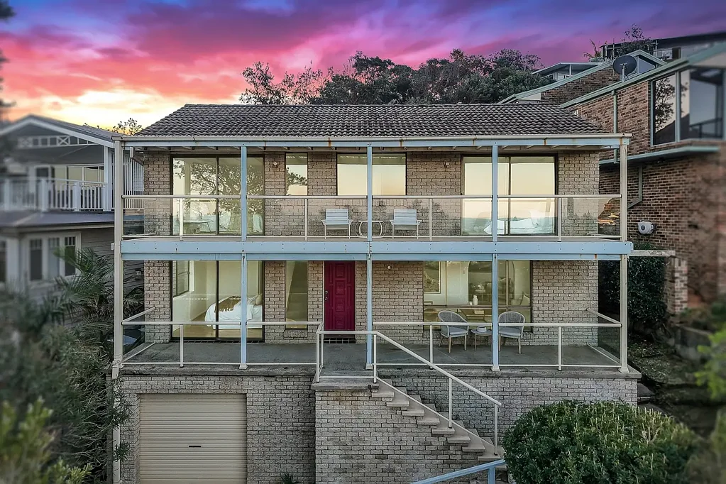 83 Copacabana Drive, Copacabana, NSW 2251