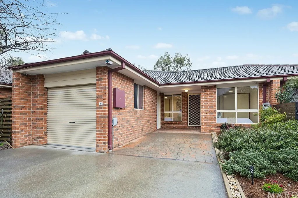 Ngunnawal 3chambre Renovated, Light Filled, Low Maintenance