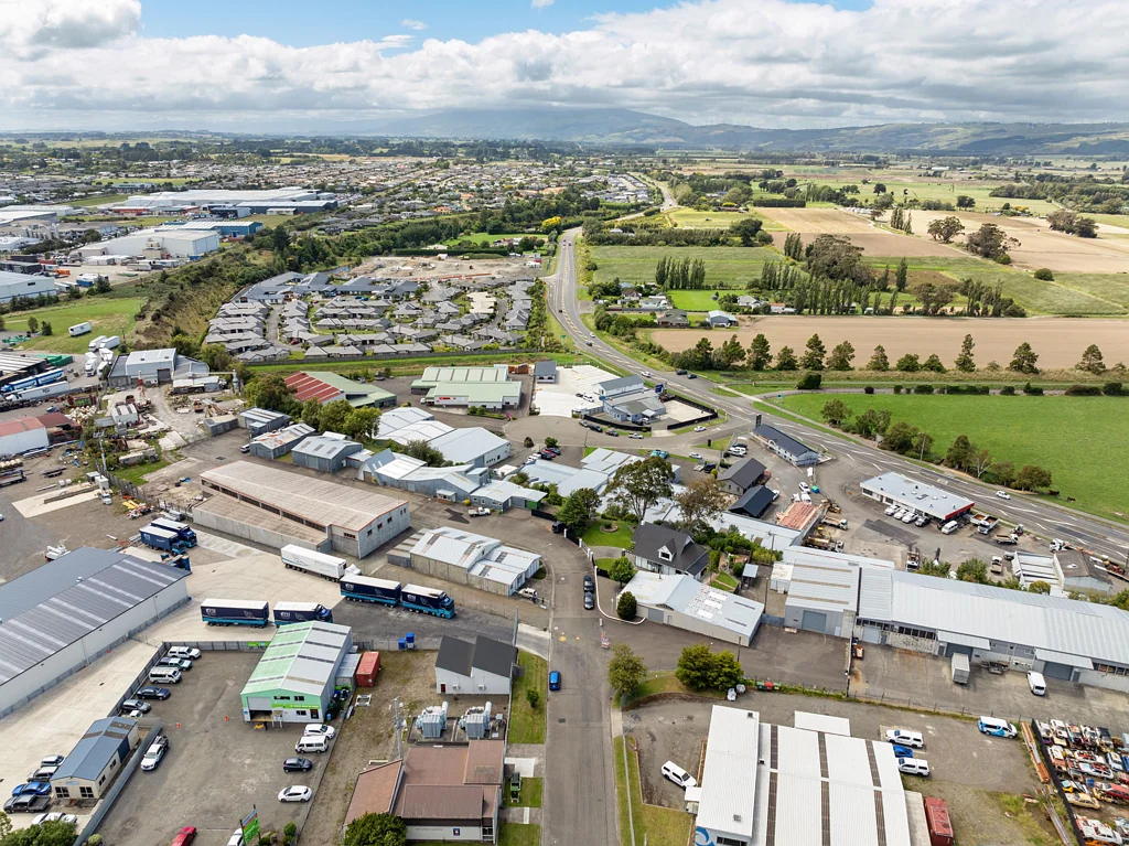 Roslyn  Lease options on Cessna