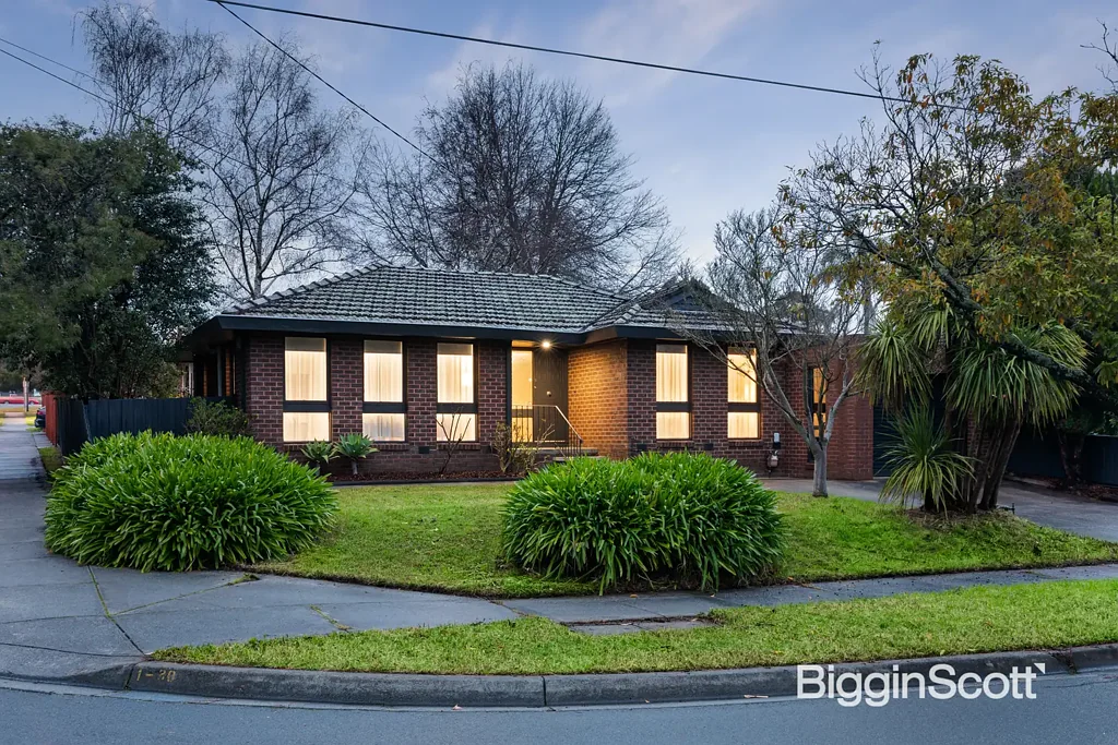 Croydon 3房 可即刻入住、便利的家庭住宅 Move-in Ready, Convenient Family Home