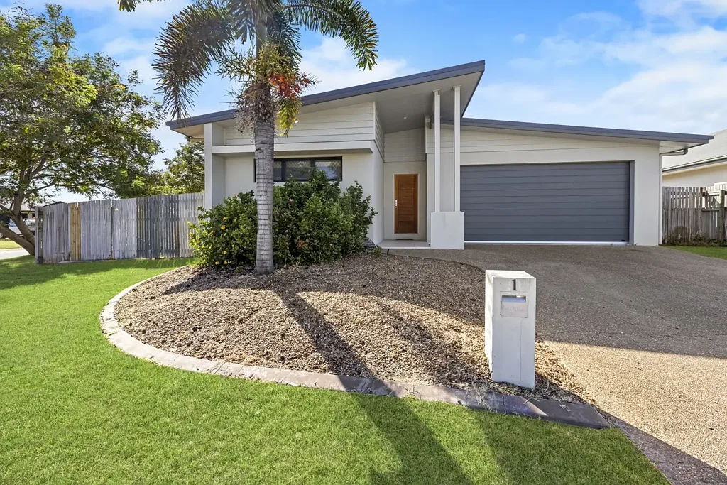 Mount Louisa 4બેડરૂમ Spacious Family Living in a Sought-After Mount Louisa Pocket