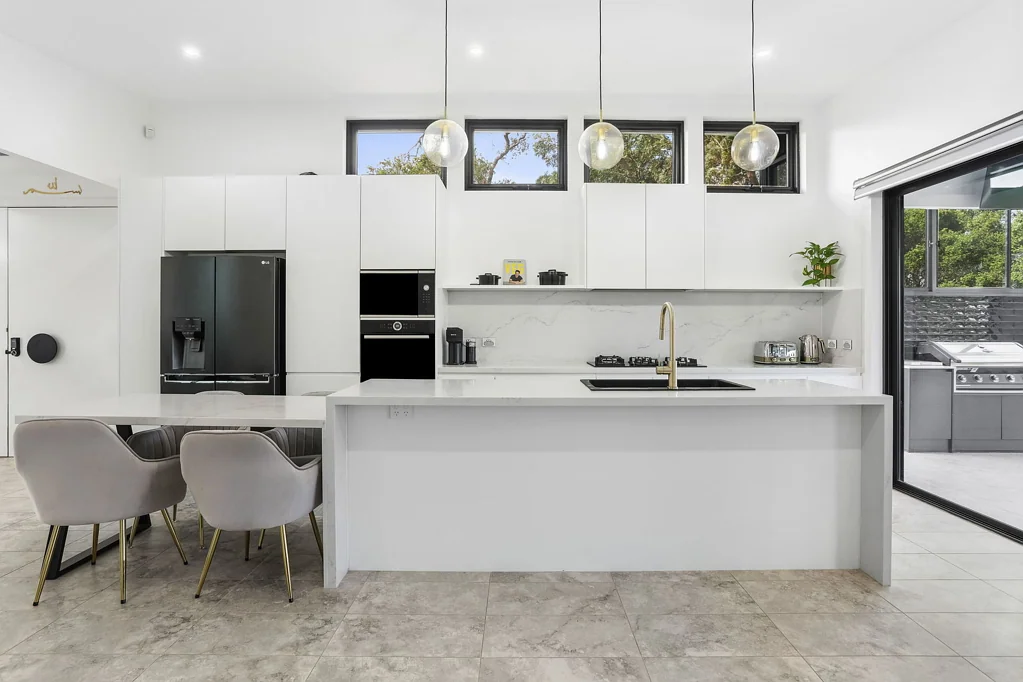 Hurstville Grove 6 Bedroom Prime 891sqm Block With Two Residences