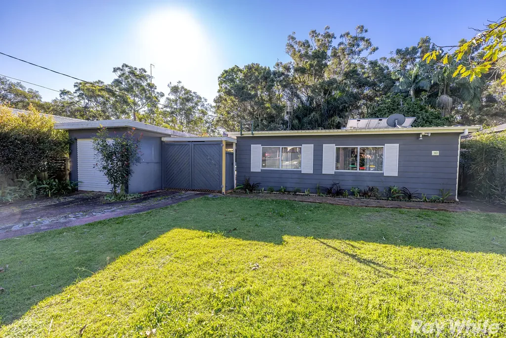 160 Green Point Drive, Green Point, NSW 2428