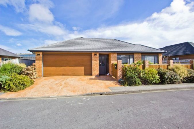 28 Moana Grove, Waiwhetu, Lower Hutt, 4房, 2浴