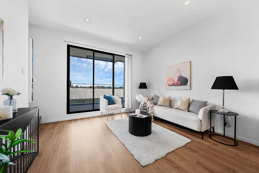 Glenfield 3 Bedroom Must Be Sold...Vendor's Loss Your Gain
