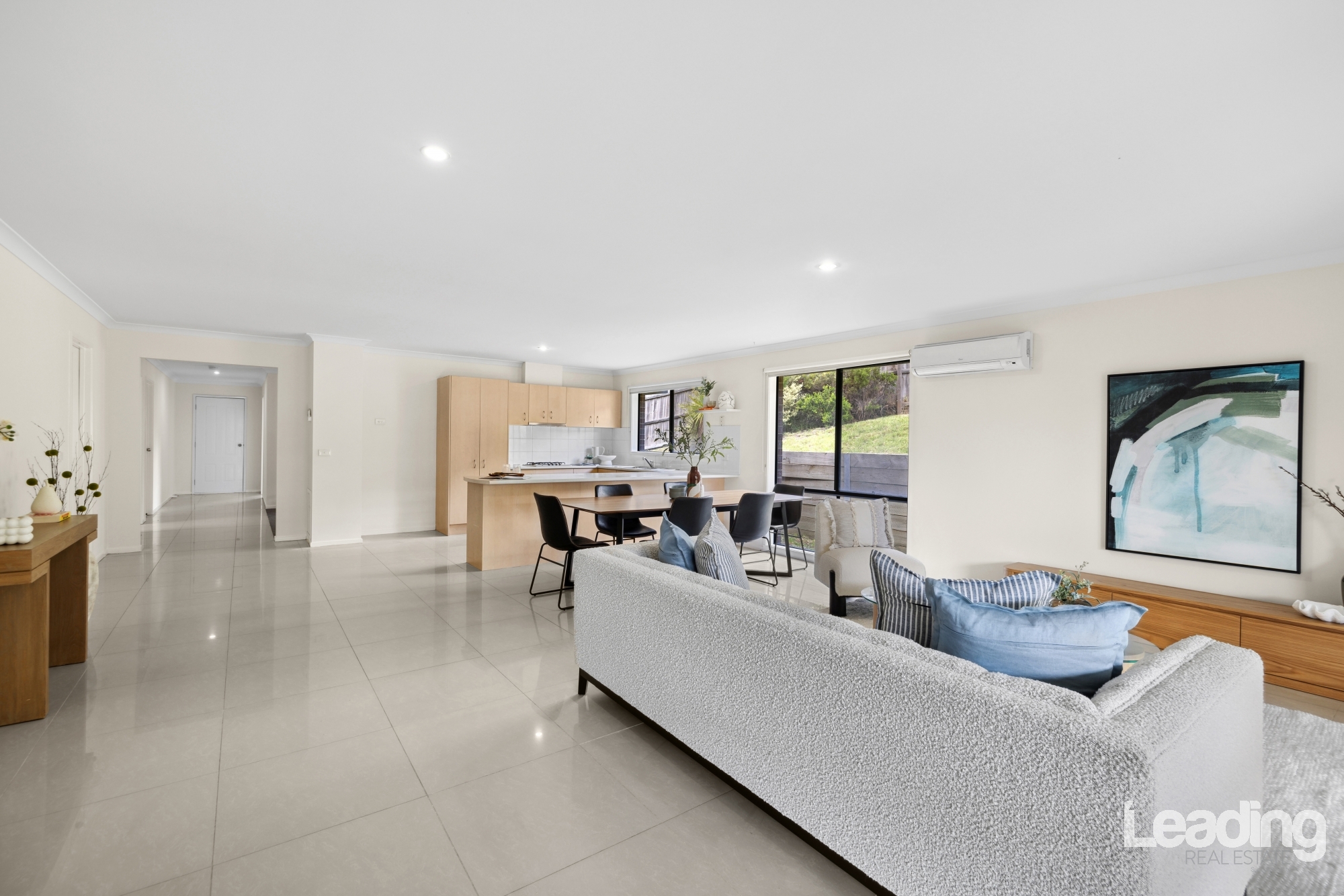 12 SALTASH CT, SUNBURY VIC 3429, 0 habitaciones, 0 baños, House