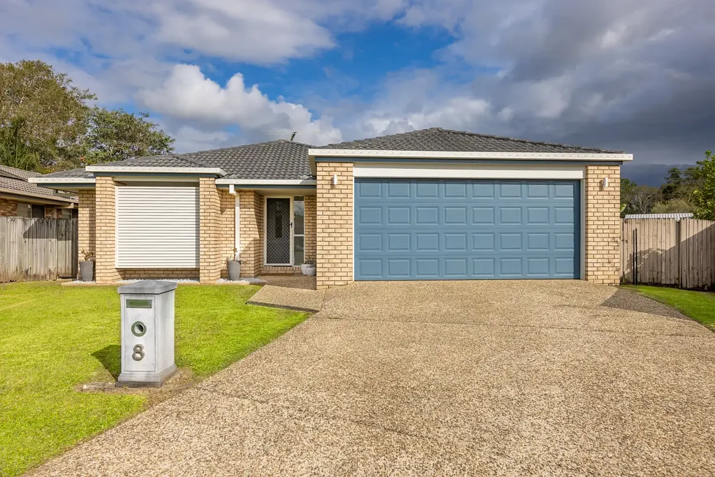 Caboolture 4બેડરૂમ The Perfect Start or Investment with Unlimited Backyard Potential