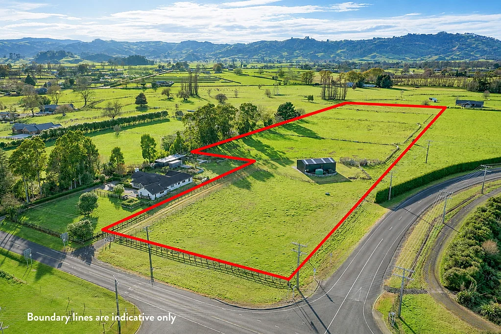 Cambridge 3.59 Hectares with 3 Bay Shed on Swayne Road!