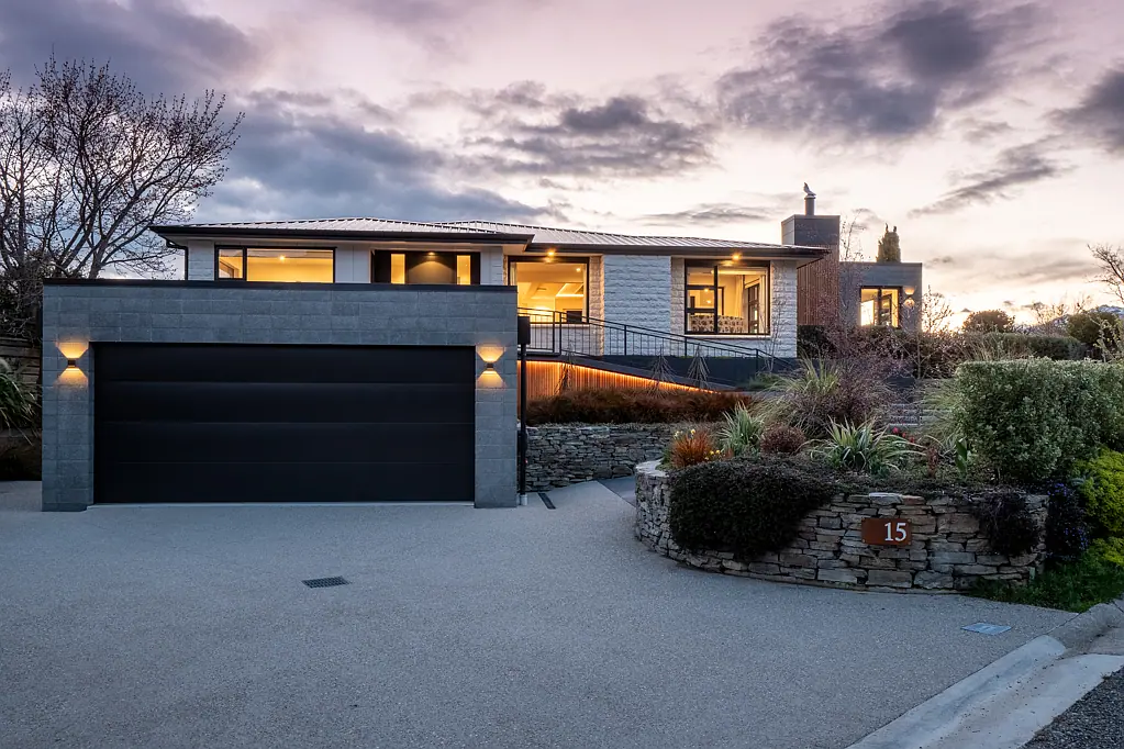 Arrowtown 4部屋 Modern comfort meets alpine charm