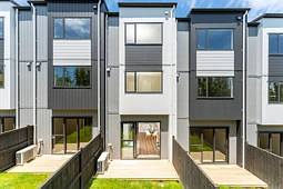 7 Don Oliver Lane, Glen Eden