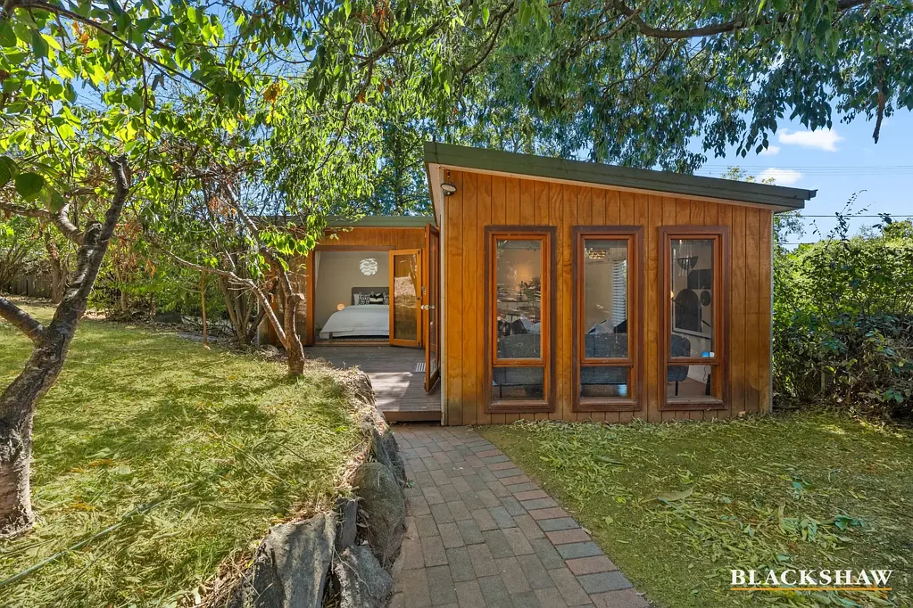 25 Dalrymple Street, Narrabundah, ACT 2604