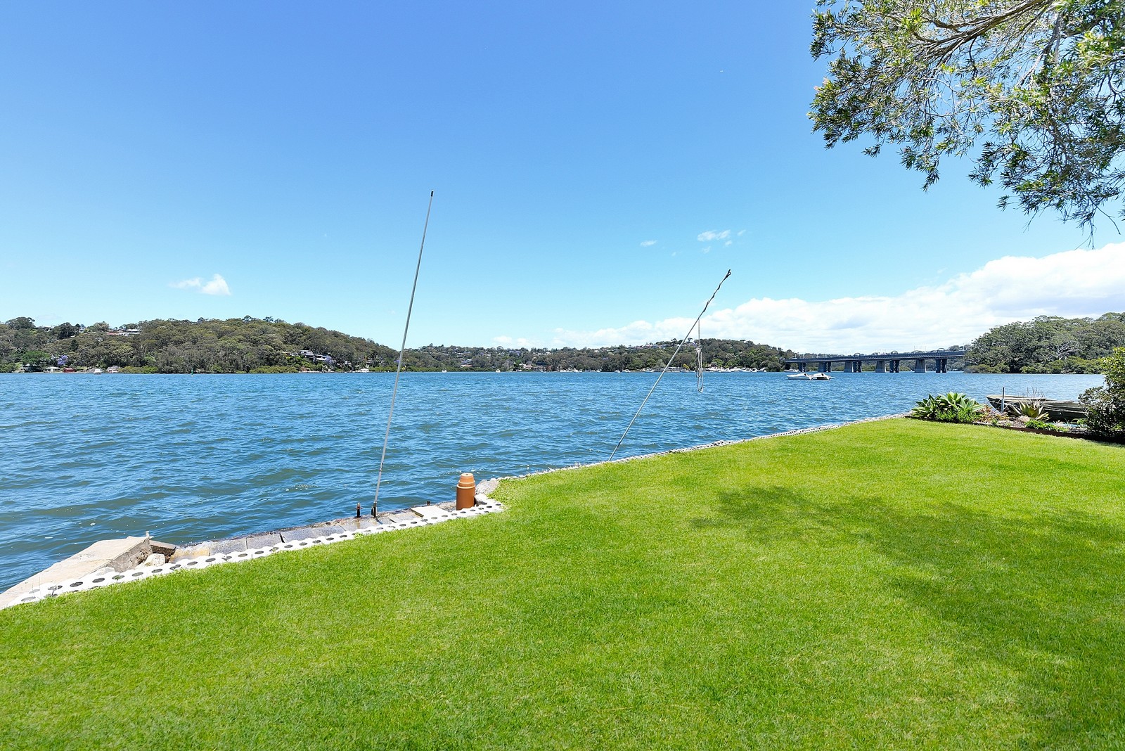 72 ALGERNON ST, OATLEY NSW 2223, 0 chambres, 0 salles de bain, House