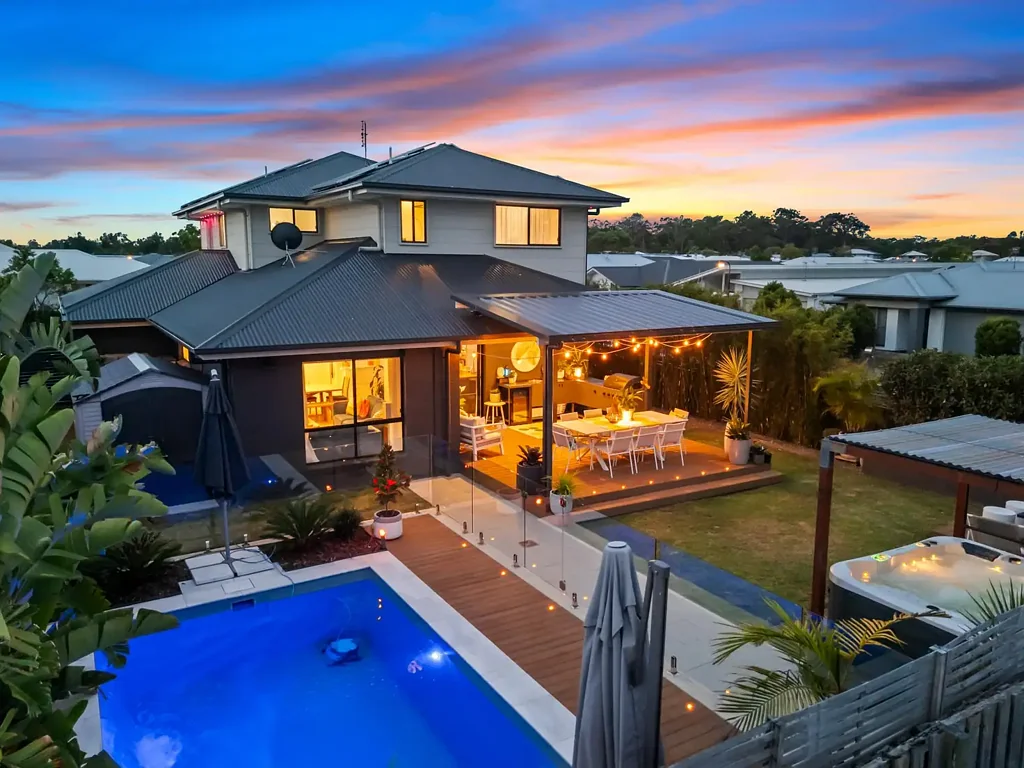 2 Stairway Street, Coomera, QLD 4209